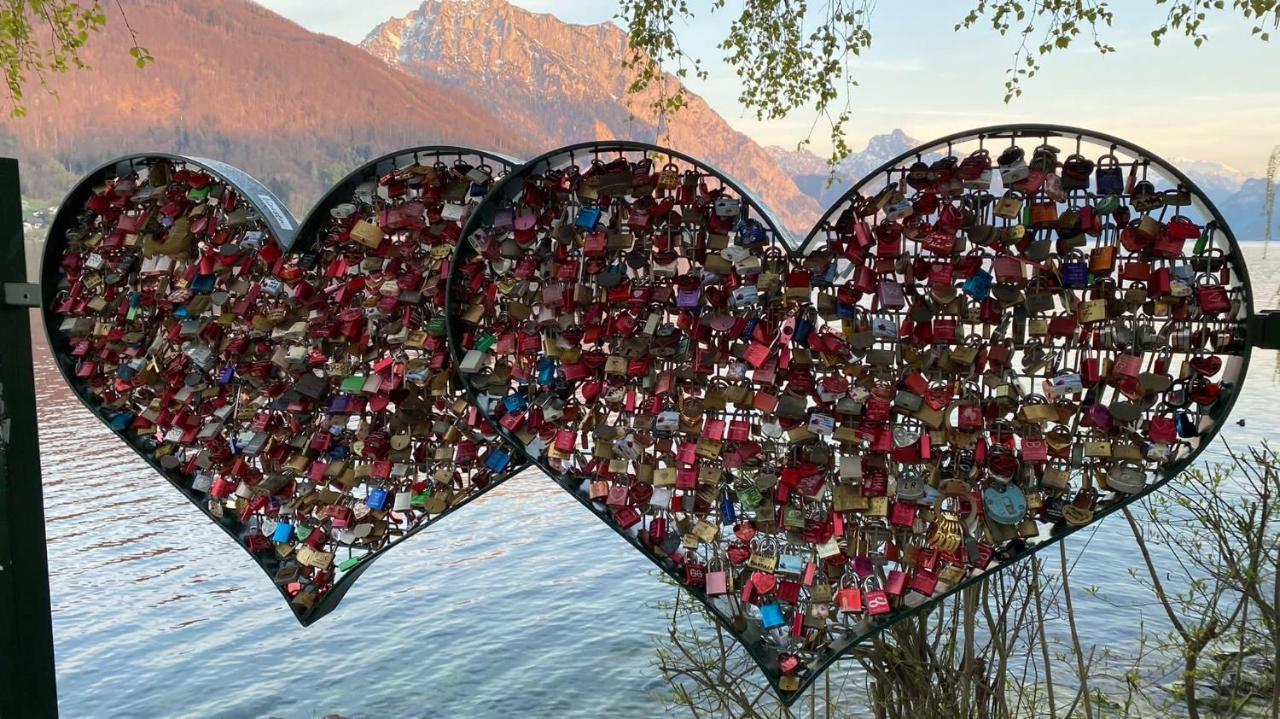 Ferienhaeuschen Am Traunsee Mit Tretboot Zur Freien Nutzung Am Badeplatz Altmuenster Ngoại thất bức ảnh